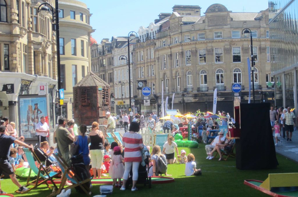 Blackett Street Summer Sunday